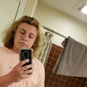 Meet your Posher, Cal